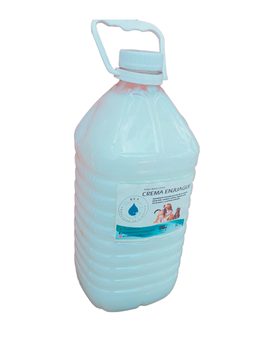 Bidon de Crema de Enjuague para Mascotas 5 Litros